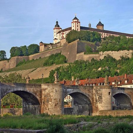 Studio Apartment - Terrace, Private Parking Place Würzburg Zewnętrze zdjęcie